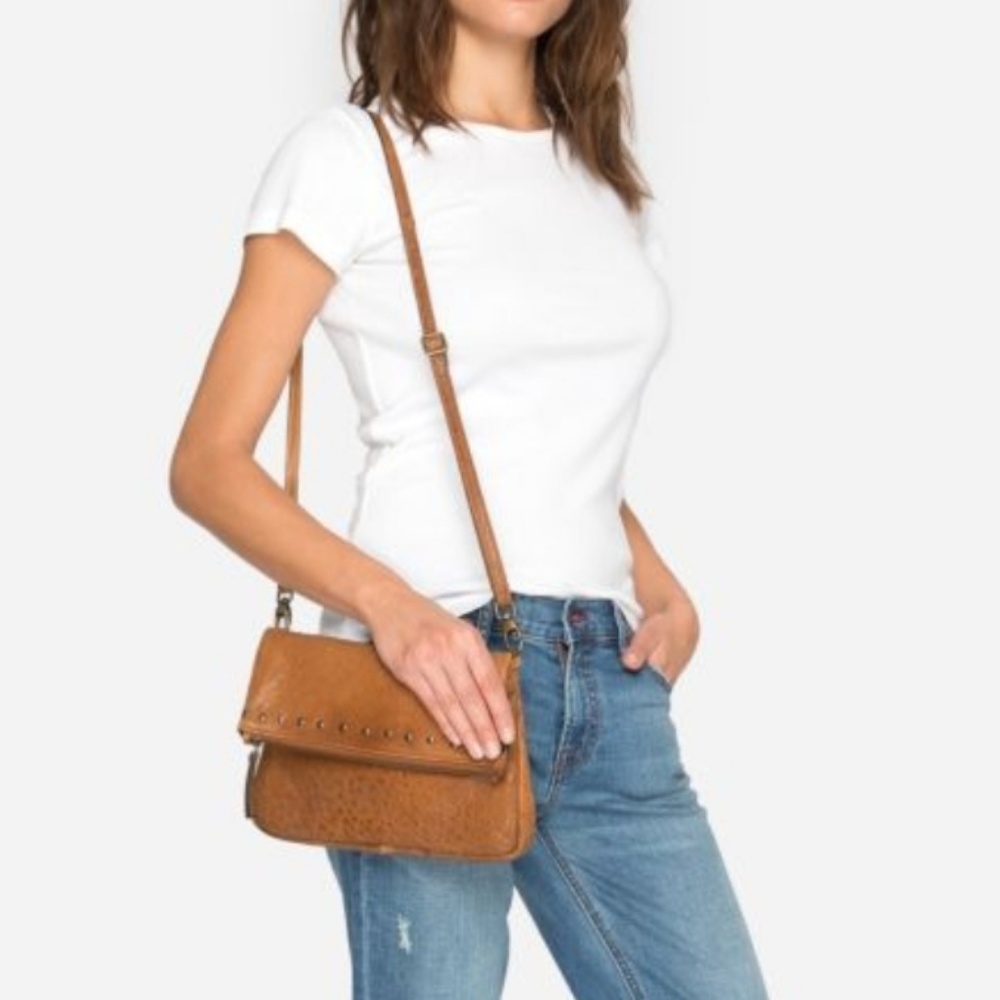 JW BRIA ITALIAN LEATHER CROSSBODY BAG color:TOBB
